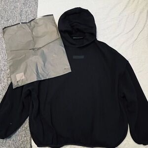 Essentials - Fear of God Black Hoodie
